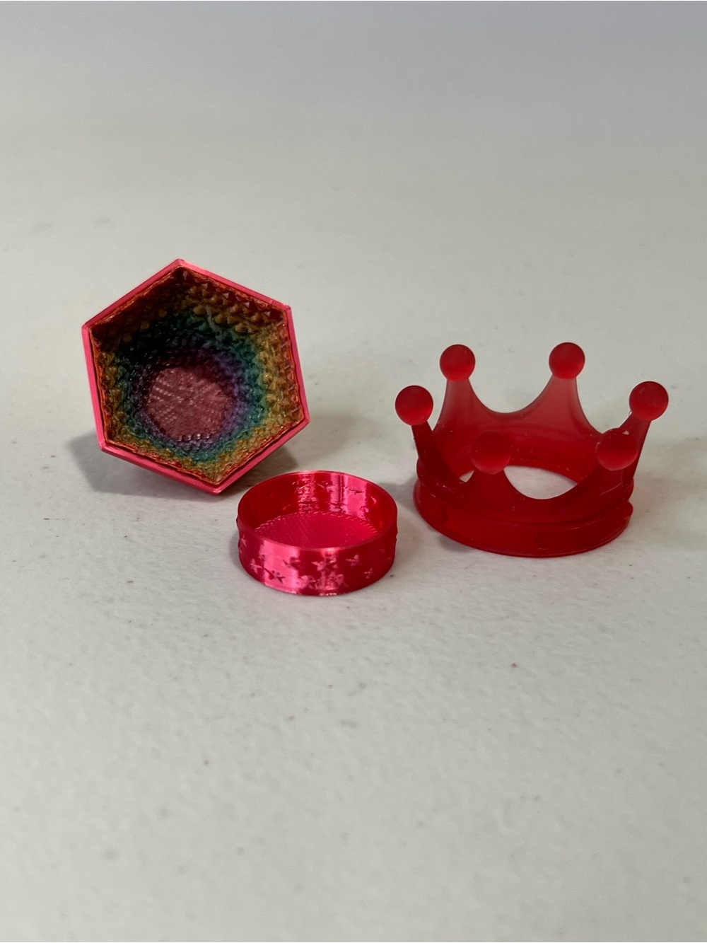 Red Crown sphere stand Set with Rainbow Hex stand